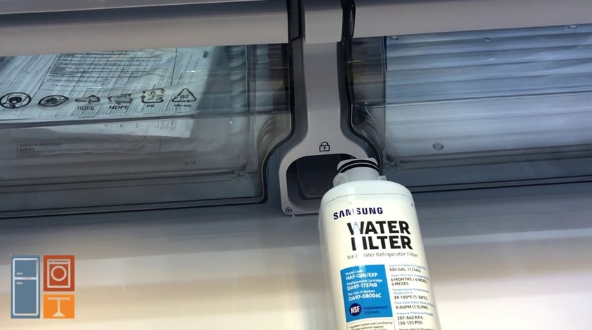 How to Change the Water Filter in a Samsung Refrigerator