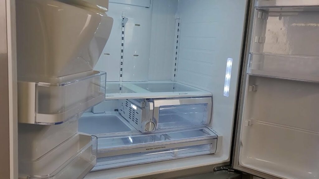 Why is my refrigerator door not closing by itself [How to fix]