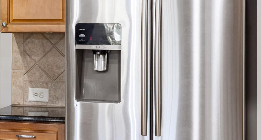 Why is my Samsung ice maker leaking water