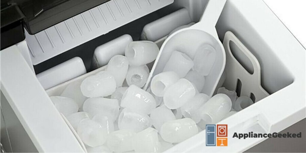 Samsung Refrigerator Ice Maker Not Dumping Ice [Causes & Fix]