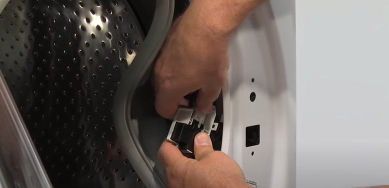 Defective Door Latch Assembly