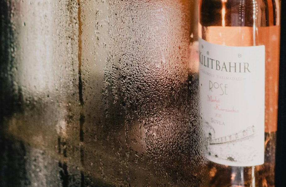 the-wine-cooler-has-too-much-condensation